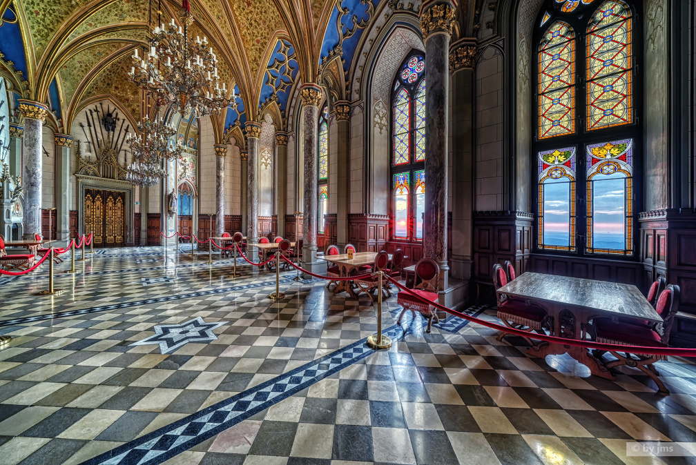 Burg-Hohenzollern-40-Grafensaal-Sonnenuntergang
